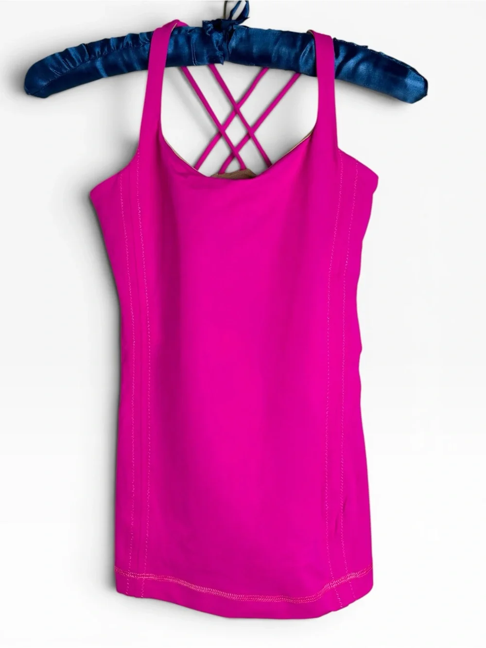 Lululemon Free To Be Tank Raspberry pink Glo Light Full-On Luxtreme Size XS 2-4
